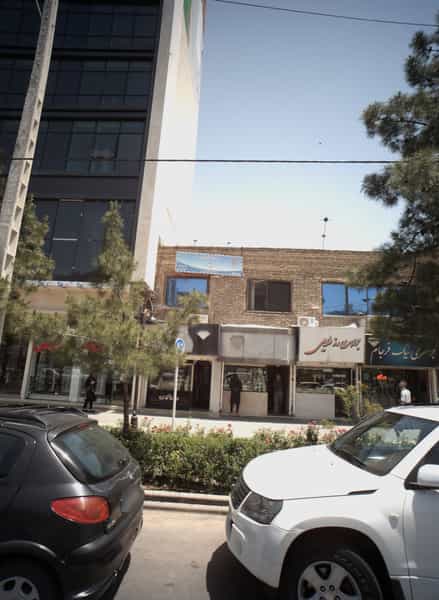 عکس جواهری رز طلایی شهرک غرب مشهد