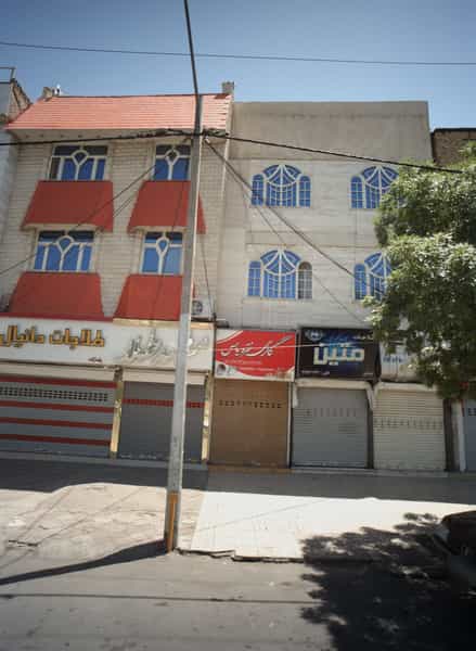 عکس گالری نقره یاس در هنرور مشهد