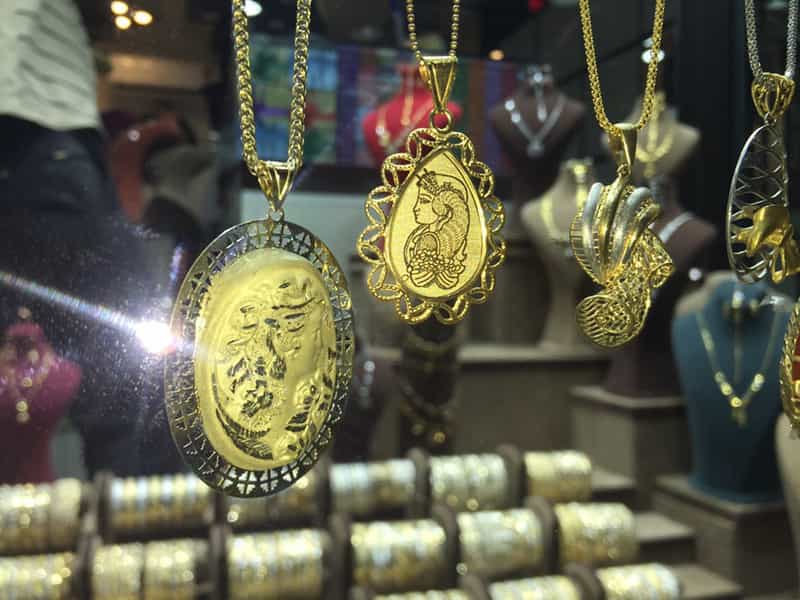 عکس طلا فروشی مهرطلب مهرشهر در اسد آباد کرج