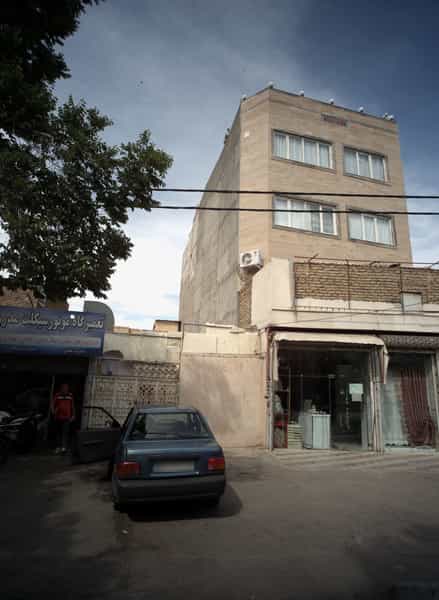 عکس پرده سرای حسینی در شیرودی مشهد