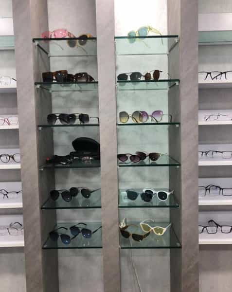 عکس عینک گلد در بهار کرج