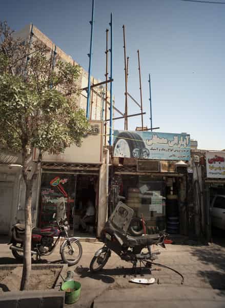عکس قفل ایران در رضاییه مشهد