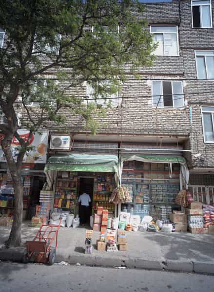 عکس خواربارفروشی در شیرودی مشهد