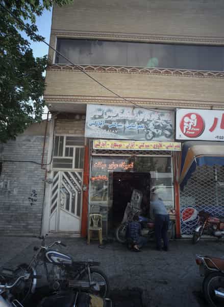 عکس تعمیرگاه موتورسیکلت طبس سیتی در ایثار مشهد