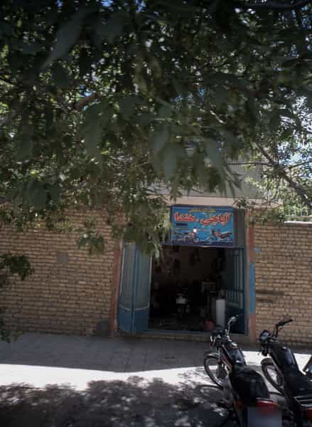 عکس تعمیرگاه تخصصی موتورسیکلت در پنجتن مشهد