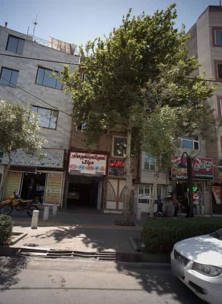 عکس تعمیرگاه و تنظیم موتور دیاگ در حضرت ابوطالب مشهد