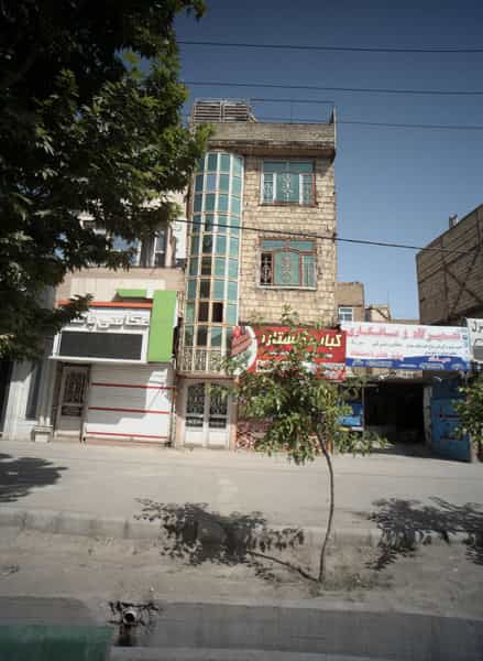 عکس تعمیرگاه و صافکاری در طبرسی شمالی مشهد