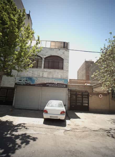 عکس تعمیرگاه کهکشان در هدایت مشهد