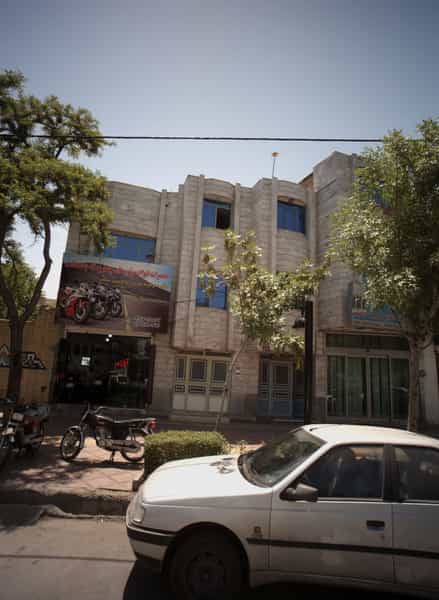عکس تعمیرگاه موتور سیکلت در حضرت ابوطالب مشهد