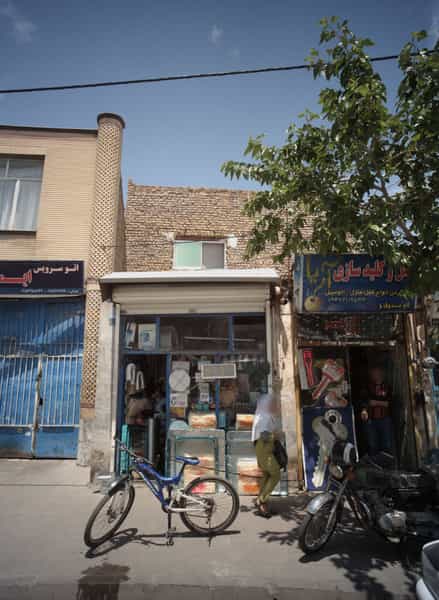 عکس تعمیرگاه اتومبیل شهرک شهید رجایی مشهد