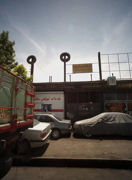 عکس تعمیرگاه مرسدس بنز در رباط مشهد