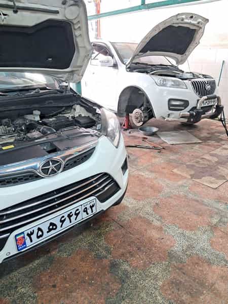 عکس تعمیرگاه تخصصی ام‌وی‌ام اعمی‌نژاد در ریشمک شیراز