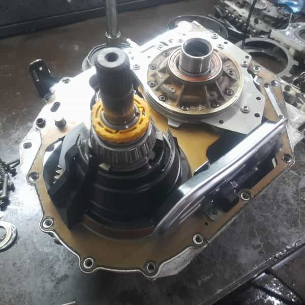 عکس مکانیکی خودرو ۱۰ در مهدیه شیراز