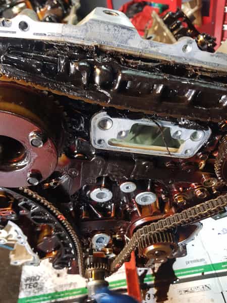 عکس تعمیرگاه تخصصی اتومبیل رسول شهرک گلها رشت