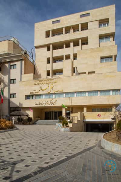 عکس هتل نماز در پایین خیابان مشهد