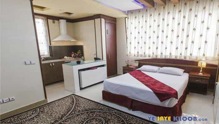 عکس هتل کوثر در 10 دی مشهد