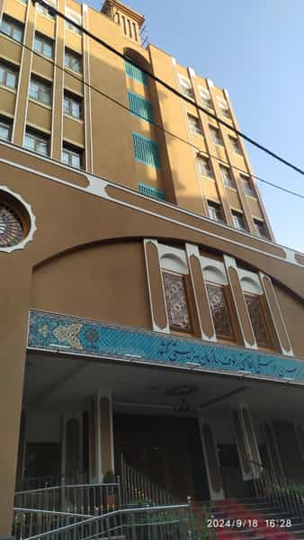 عکس هتل رئوف سازمان بهزیستی در پایین خیابان مشهد