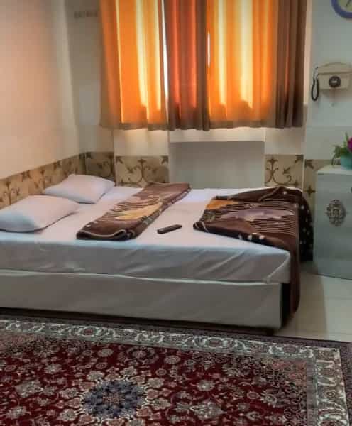 عکس هتل بحرینی در بالا خیابان مشهد