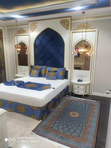 عکس هتل مدینه الجواد (ع) در پایین خیابان مشهد