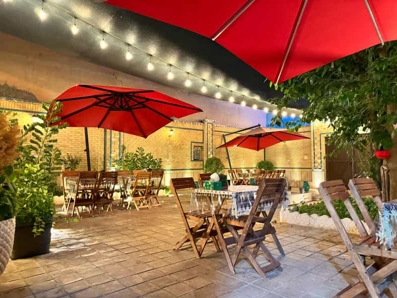 عکس هتل سیمرغ در بالا کفت شیراز