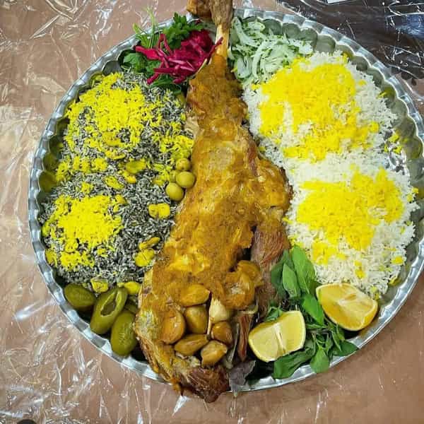 عکس رستوران و تالار لوکس طلایی شهرک سازمان آب قم