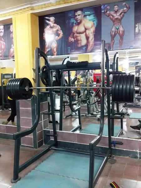 عکس باشگاه بدنسازی مهرگان شهرک آزاد شهر بندرعباس