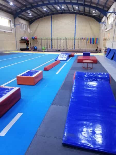 عکس سالن ژیمناستیک مهتاب در عارف قزوین