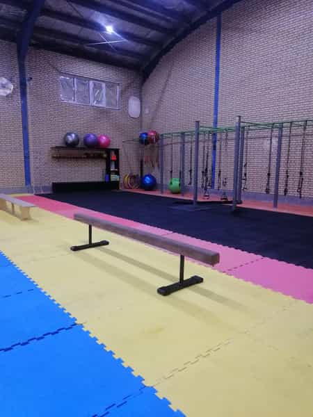 عکس سالن ژیمناستیک مهتاب در عارف قزوین