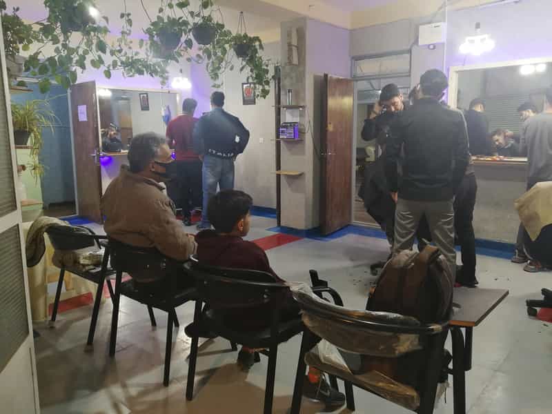 عکس اموزشگاه ارایشگری مردانه شوهان در فردوسی کرمان