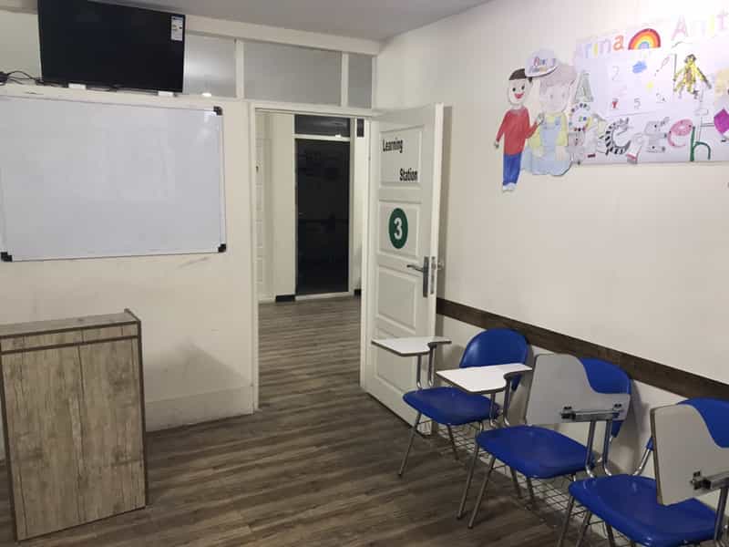 عکس آموزشگاه زبان جهان گفتمان شهرک لاله اسلام‌شهر