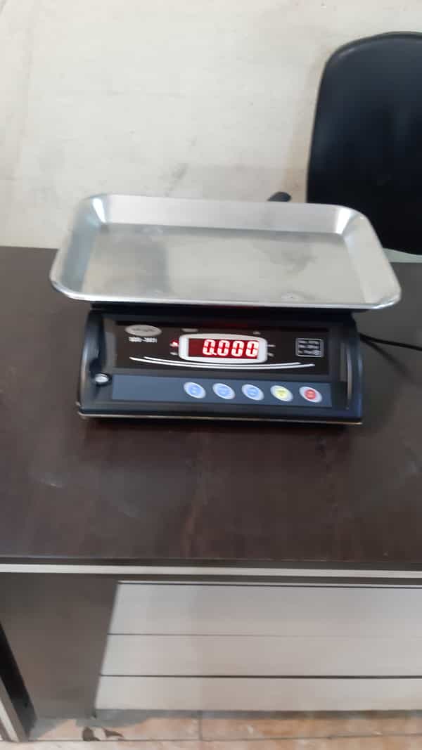 عکس تعمیرات تخصصی ترازو و باسکول اوزان تراز در زر افشان اسلام‌شهر