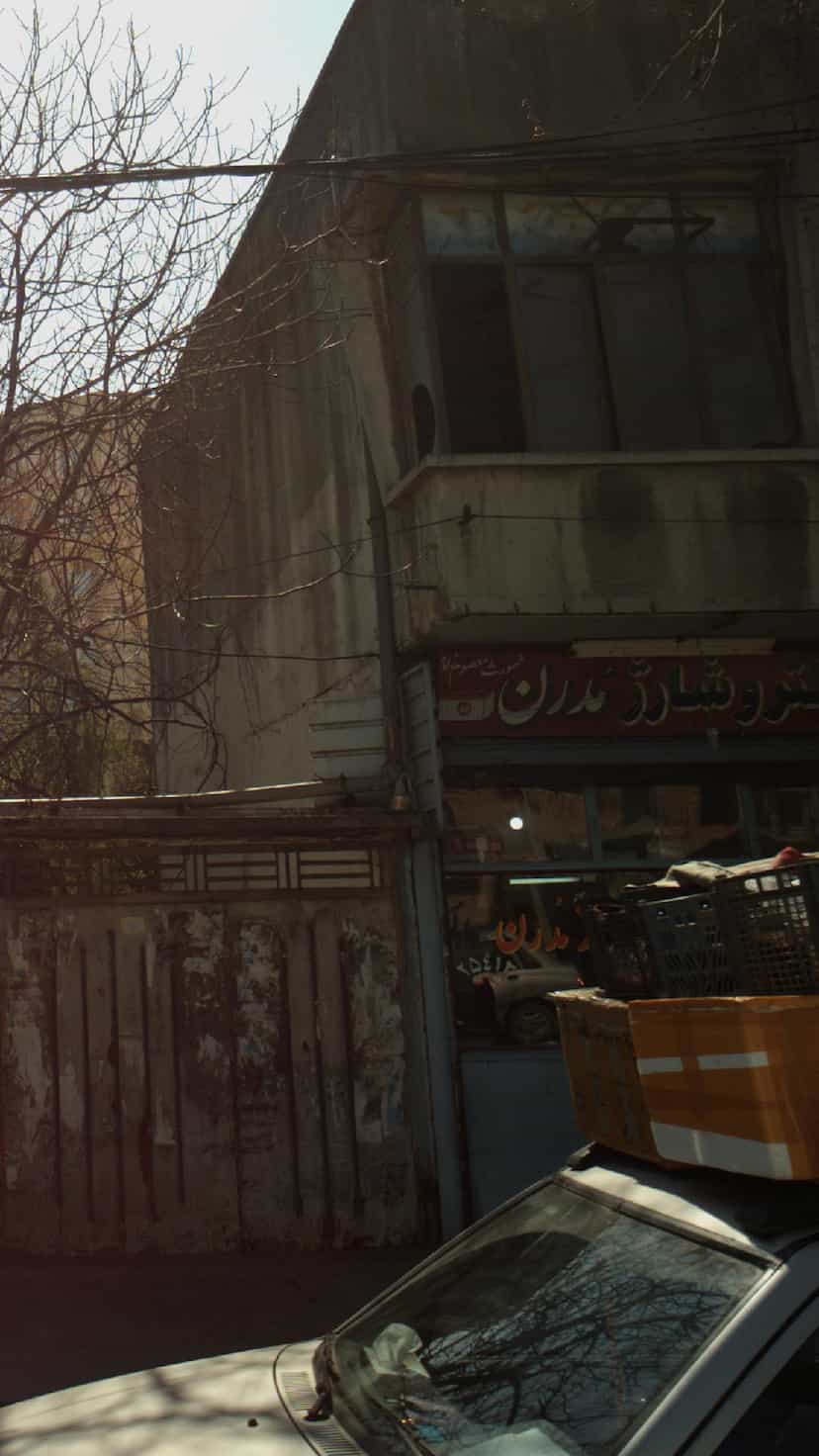 عکس الکترو شارژ مدرن در طبرسی ساری