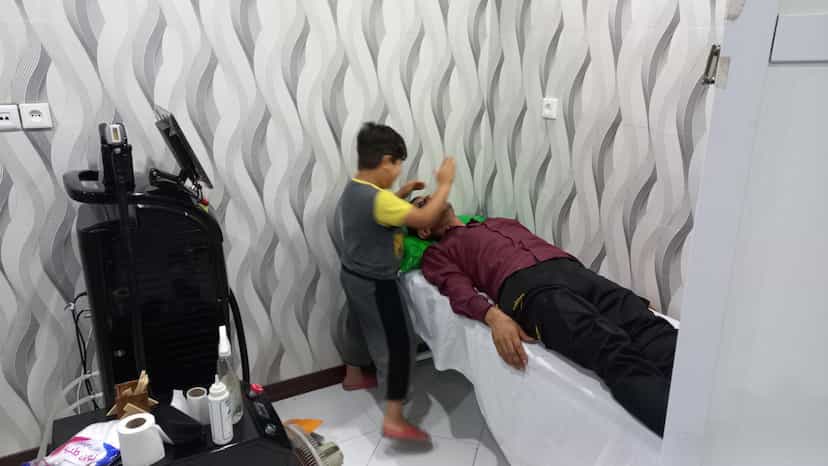 عکس مرکز لیزر موهای زائد اهواز لیزر در سعدی اهواز