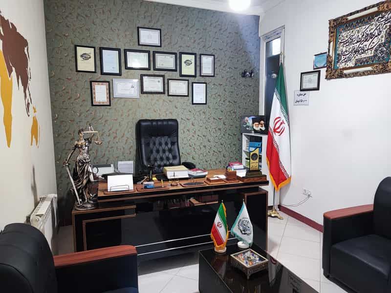 عکس دفتر وکالت زینالی در امام خمینی اردبیل
