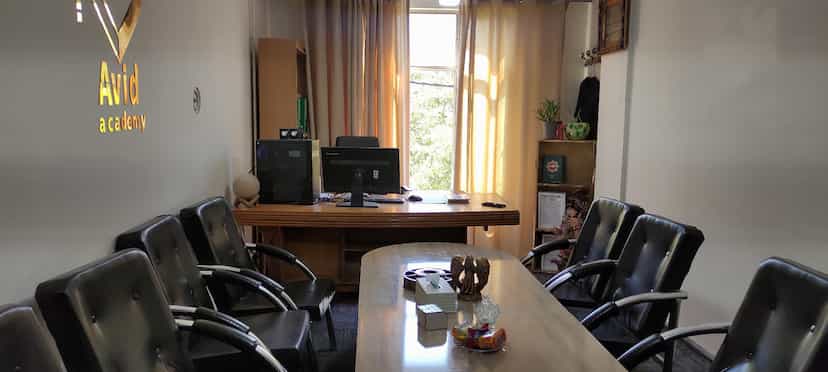 عکس آموزشگاه فنی و حرفه ای آوید در استادان تبریز