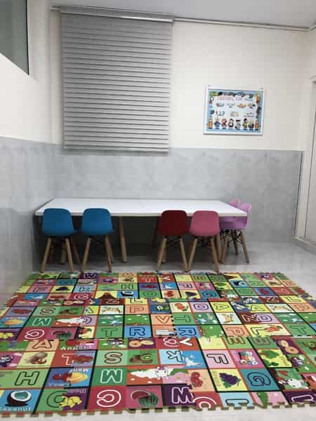 عکس موسسه زبان کیش وی دخترانه مهرشهر در حسین آباد کرج