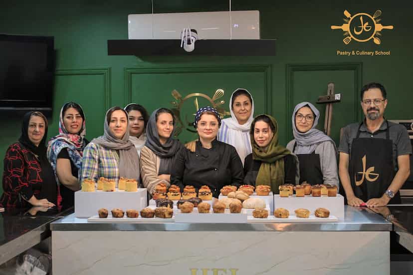 عکس آموزشگاه اشپزی و شیرنی پزی هل شهرک گلها رشت