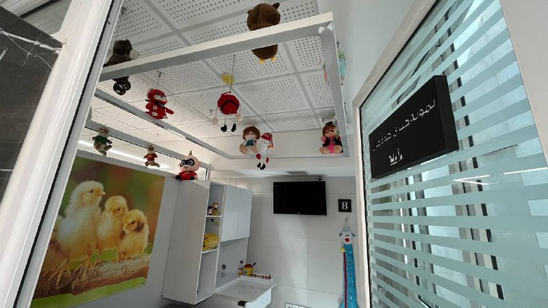 عکس آزمایشگاه پاتوبیولوژی اریترون در شیخ صدوق اصفهان