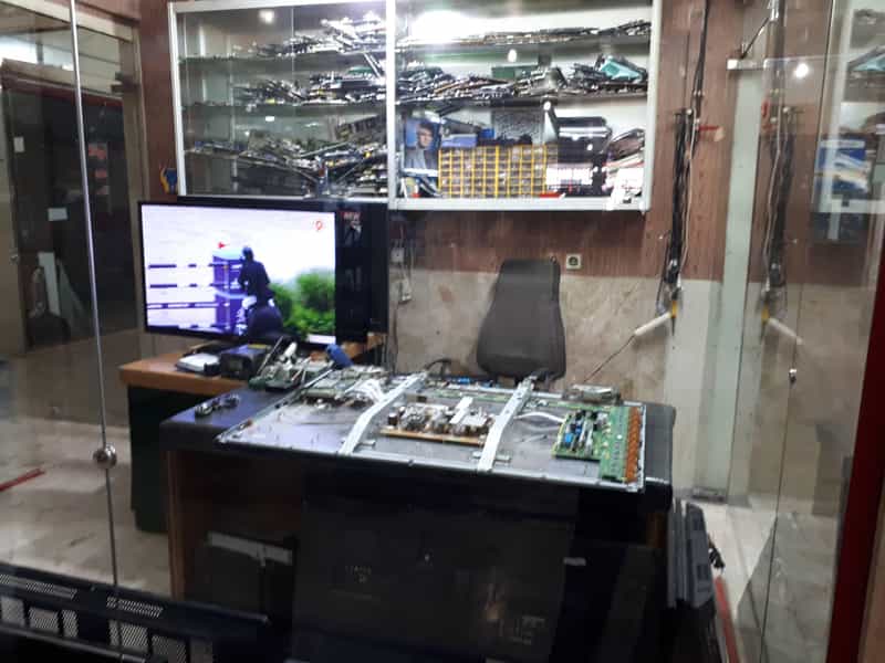 عکس تعمیرگاه مجاز تلویزیون فرهادی در خانقاه کرمانشاه