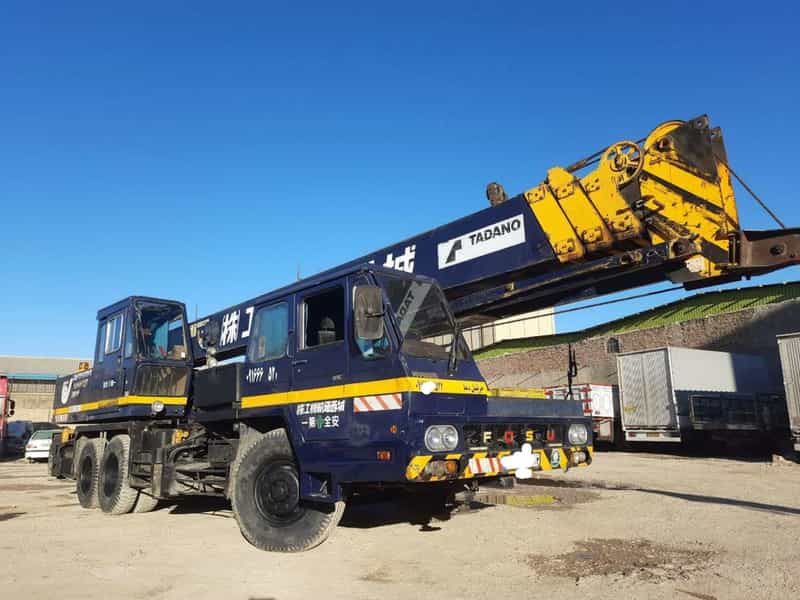 عکس جرثقیل دلفان در گلدشت شرقی خرم‌آباد