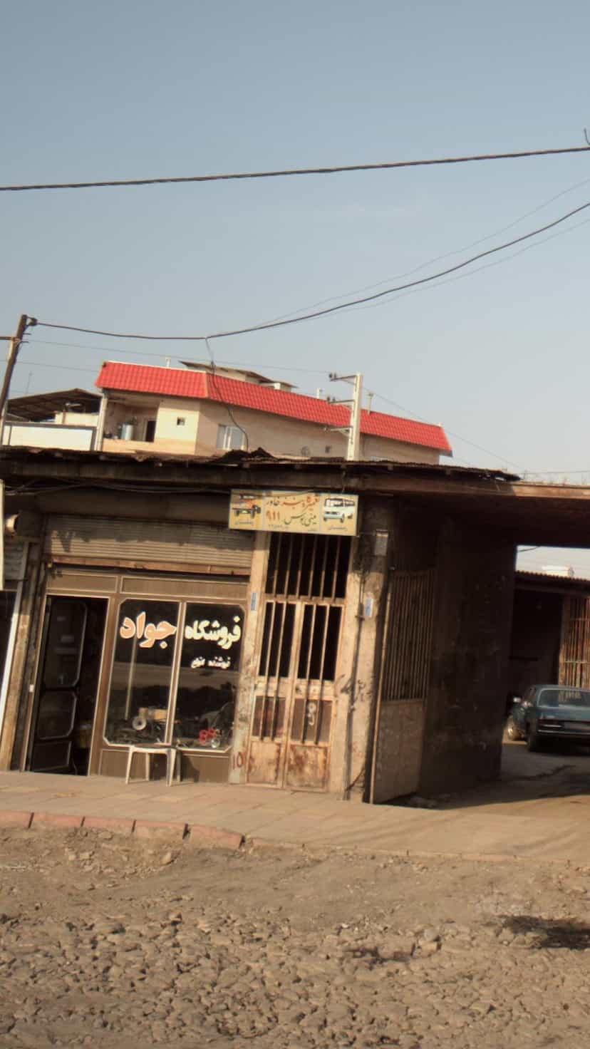 عکس تعمیرگاه بنز، خاور و مینی بوس منصور در کتی شرقی بابل