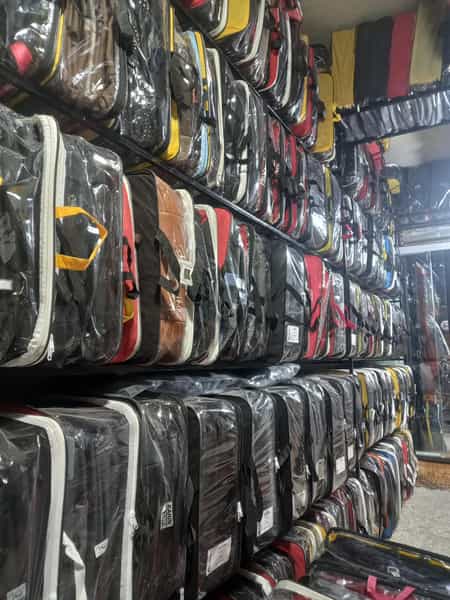 عکس تولید و پخش روکش صندلی و تزئینات اتومبیل ابراهیمی در زاد قم