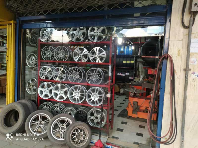 عکس فروش رینگ و لاستیک در تپه مستوفی اراک