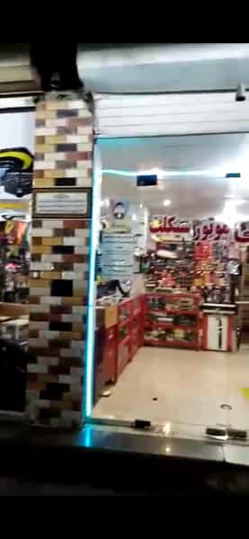 عکس لوازم یدکی موتور سیکلت تکران موتور پل خواجو بندرعباس