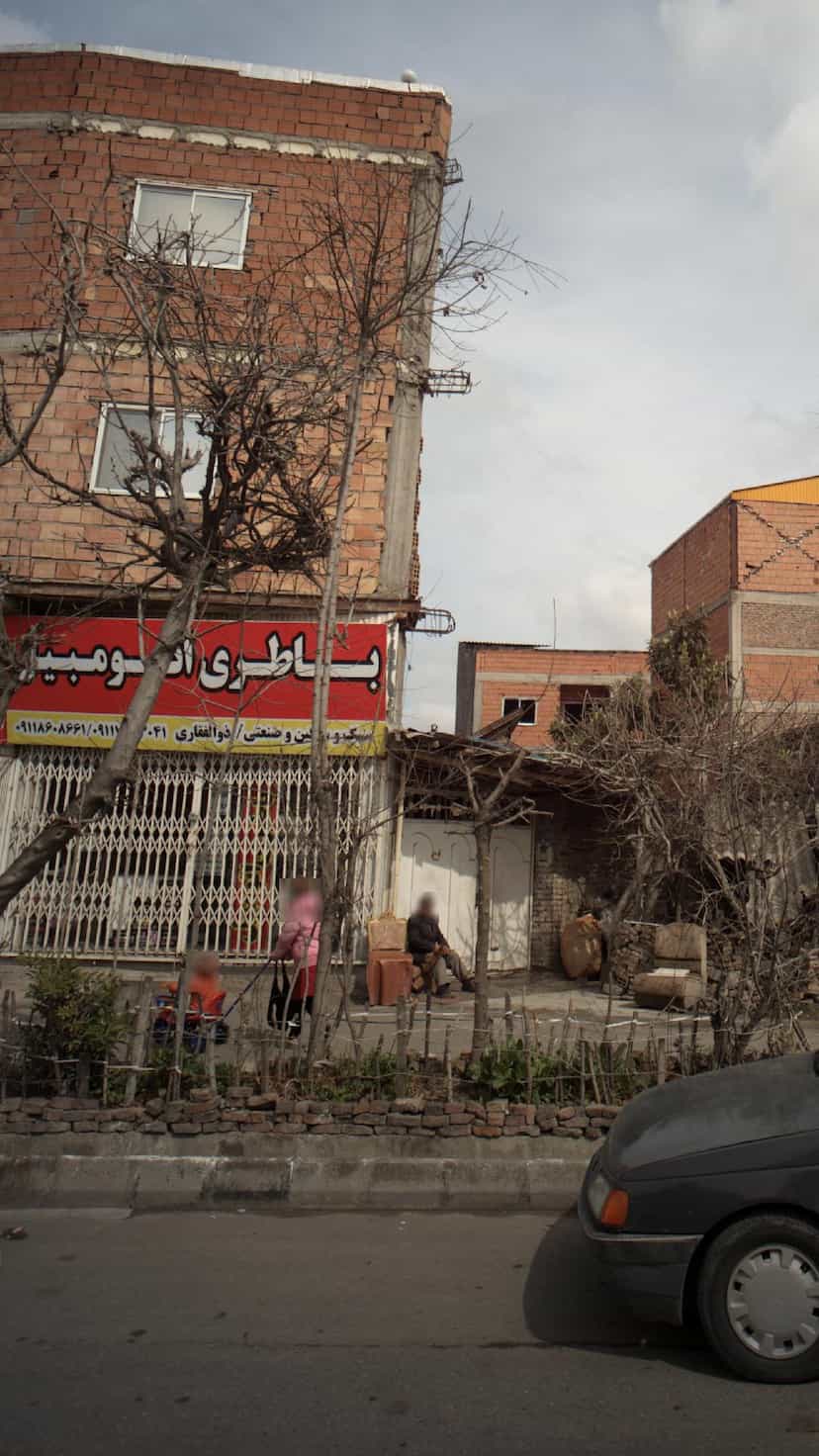 عکس باطری اتومبیل در بازیار کلا آمل