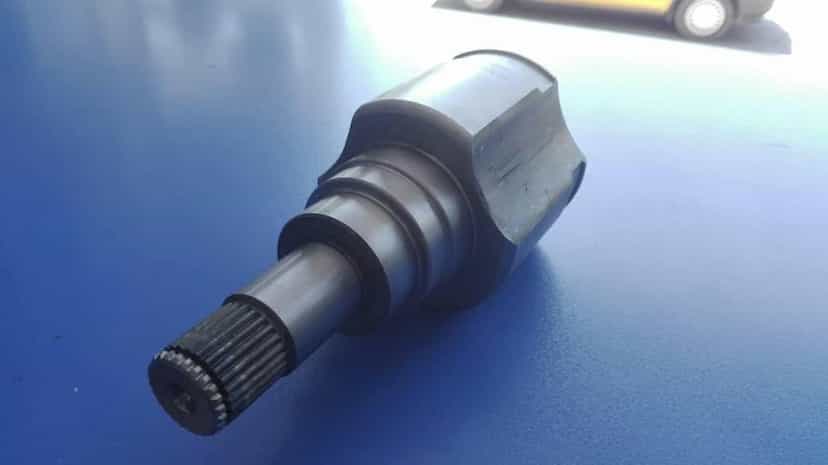 عکس لوازم یدکی خودروهای چینی جیلی جک لیفان برلیانس ام‌وی‌ام MVM موتوری زیربندی بدنه Geely jac Lifan در ابوذر کرمان