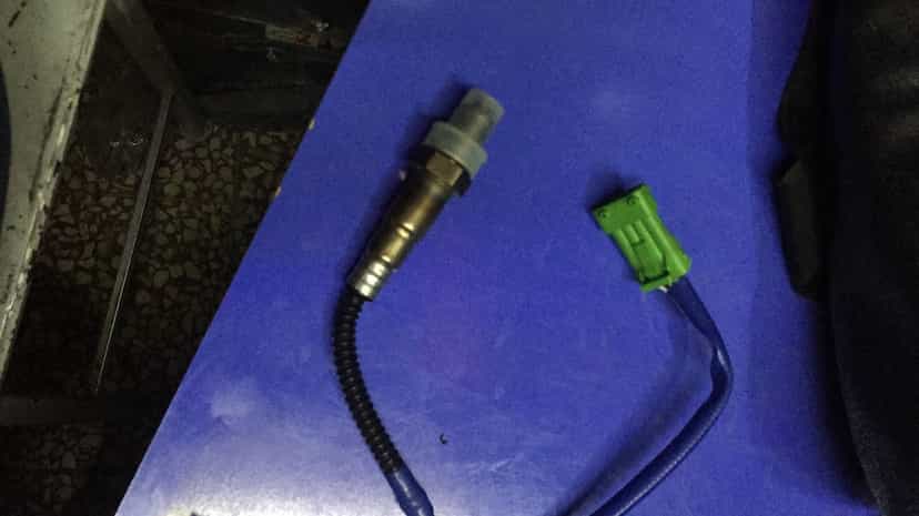 عکس لوازم یدکی خودروهای چینی جیلی جک لیفان برلیانس ام‌وی‌ام MVM موتوری زیربندی بدنه Geely jac Lifan در ابوذر کرمان