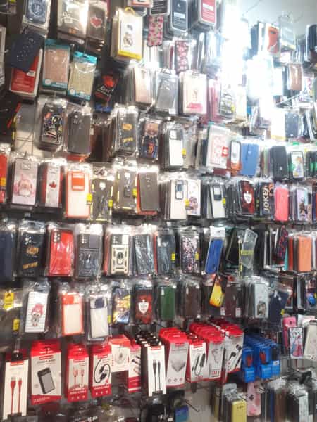 عکس فروشگاه اینترنتی ارزان اباد در تربیت تبریز