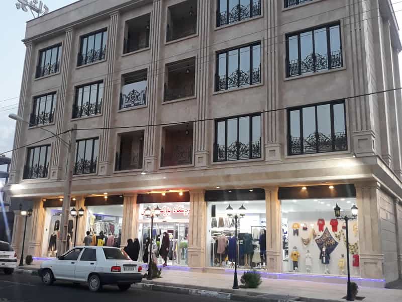 عکس فروشگاه لباس پارسیس در پردیسان قم