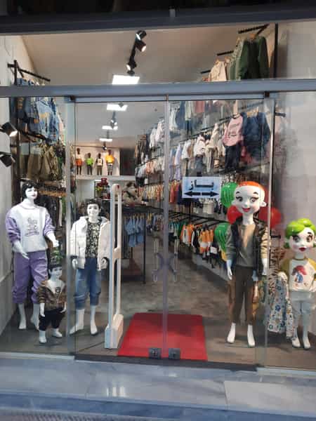 عکس پوشاک کودک ونوجوان پچلک در زیتون یزد